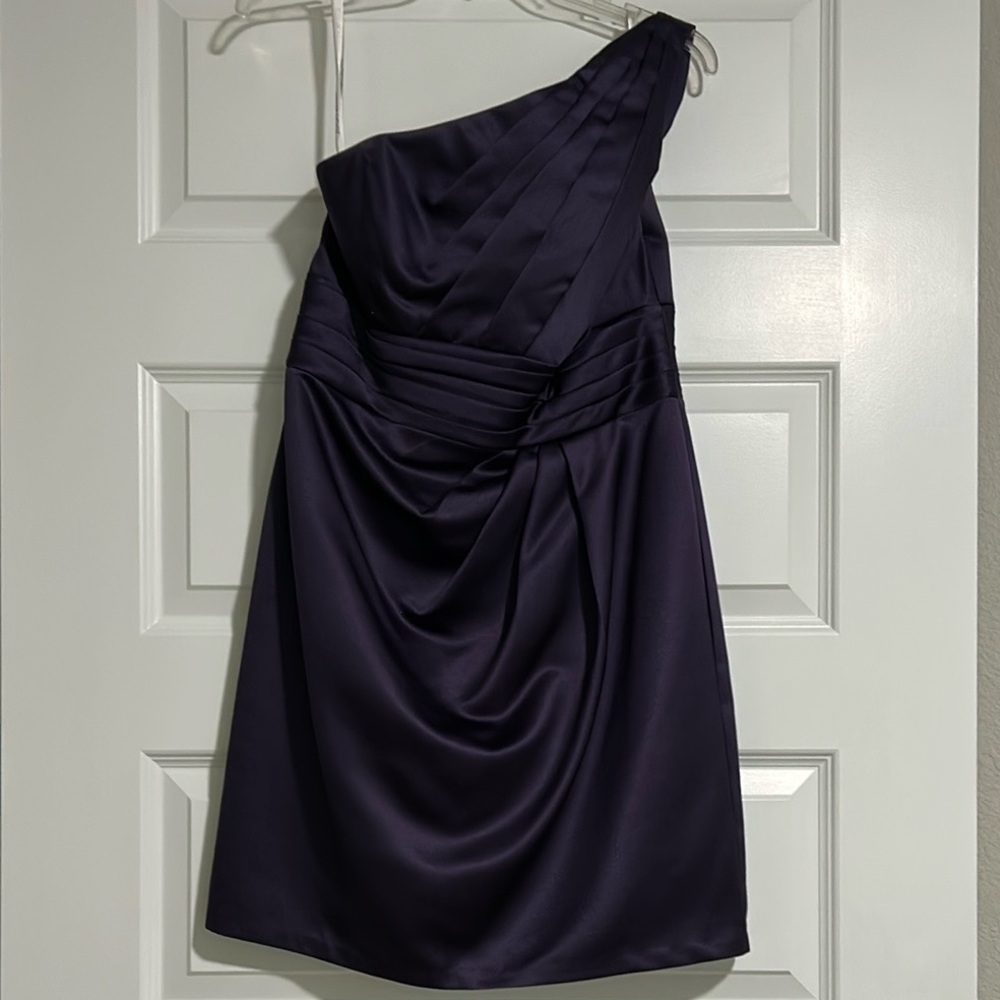 Elegant Purple One Shoulder Women's Dress